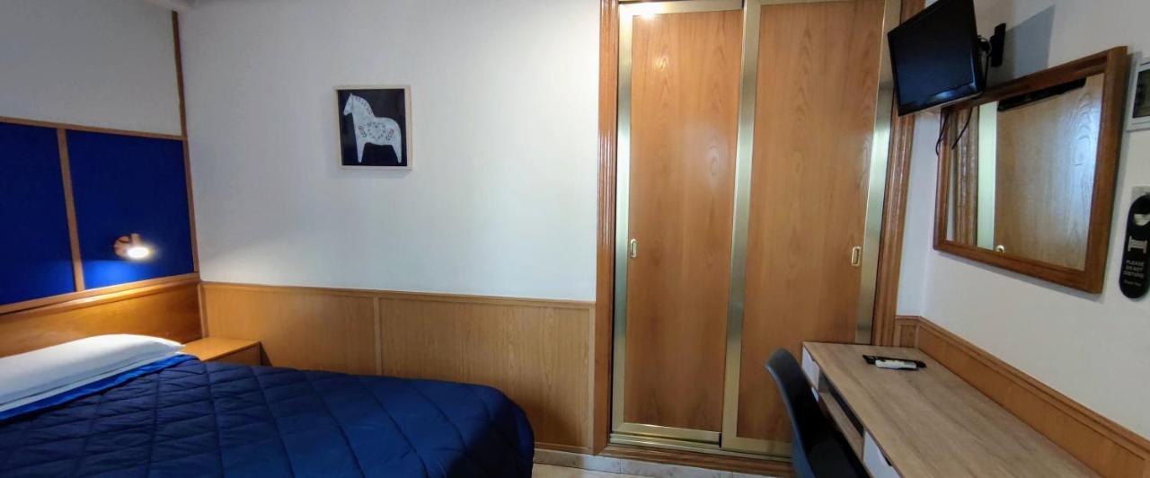 Tripolis Toledo Hotel Екстериор снимка