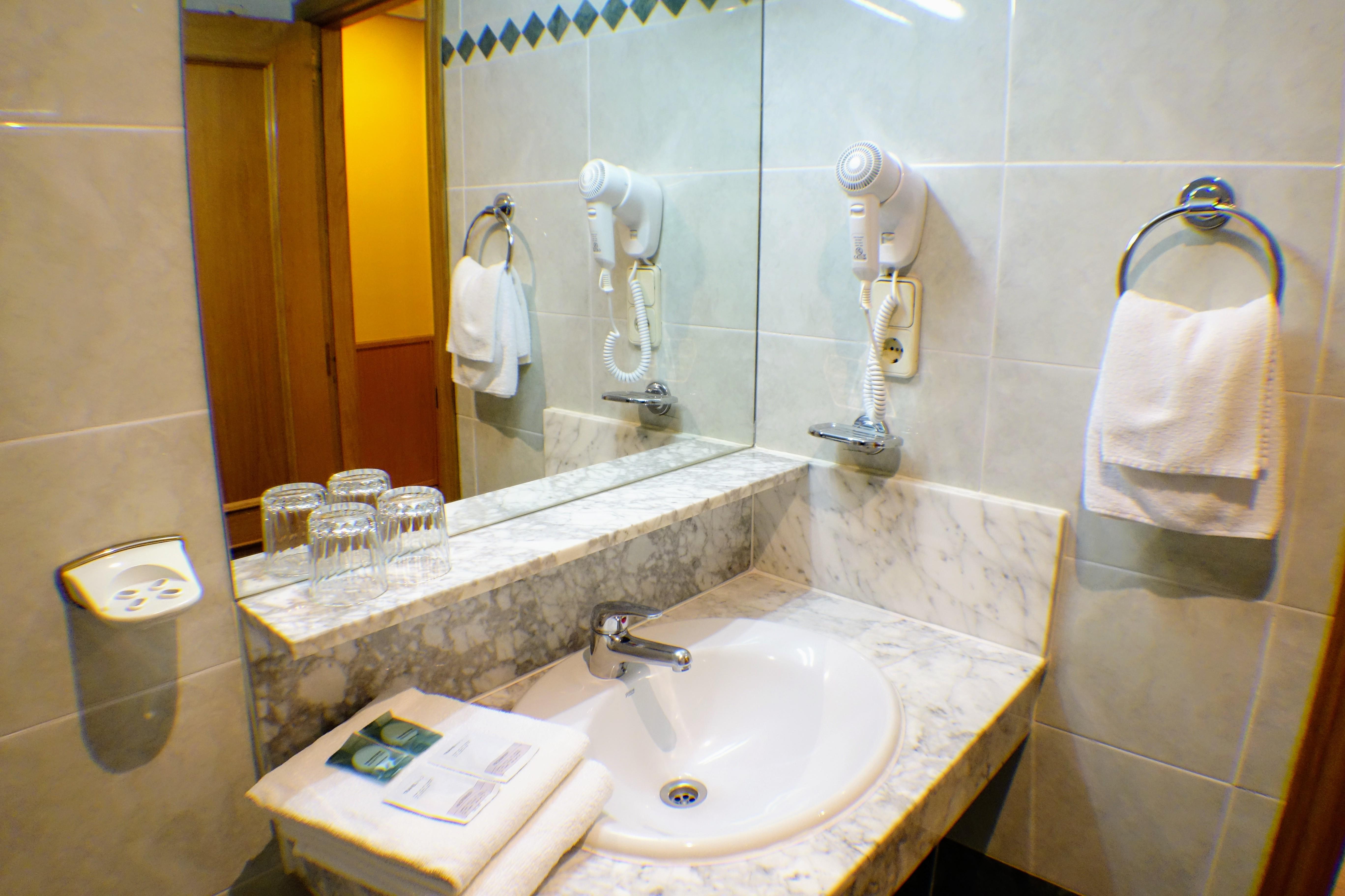 Tripolis Toledo Hotel Екстериор снимка