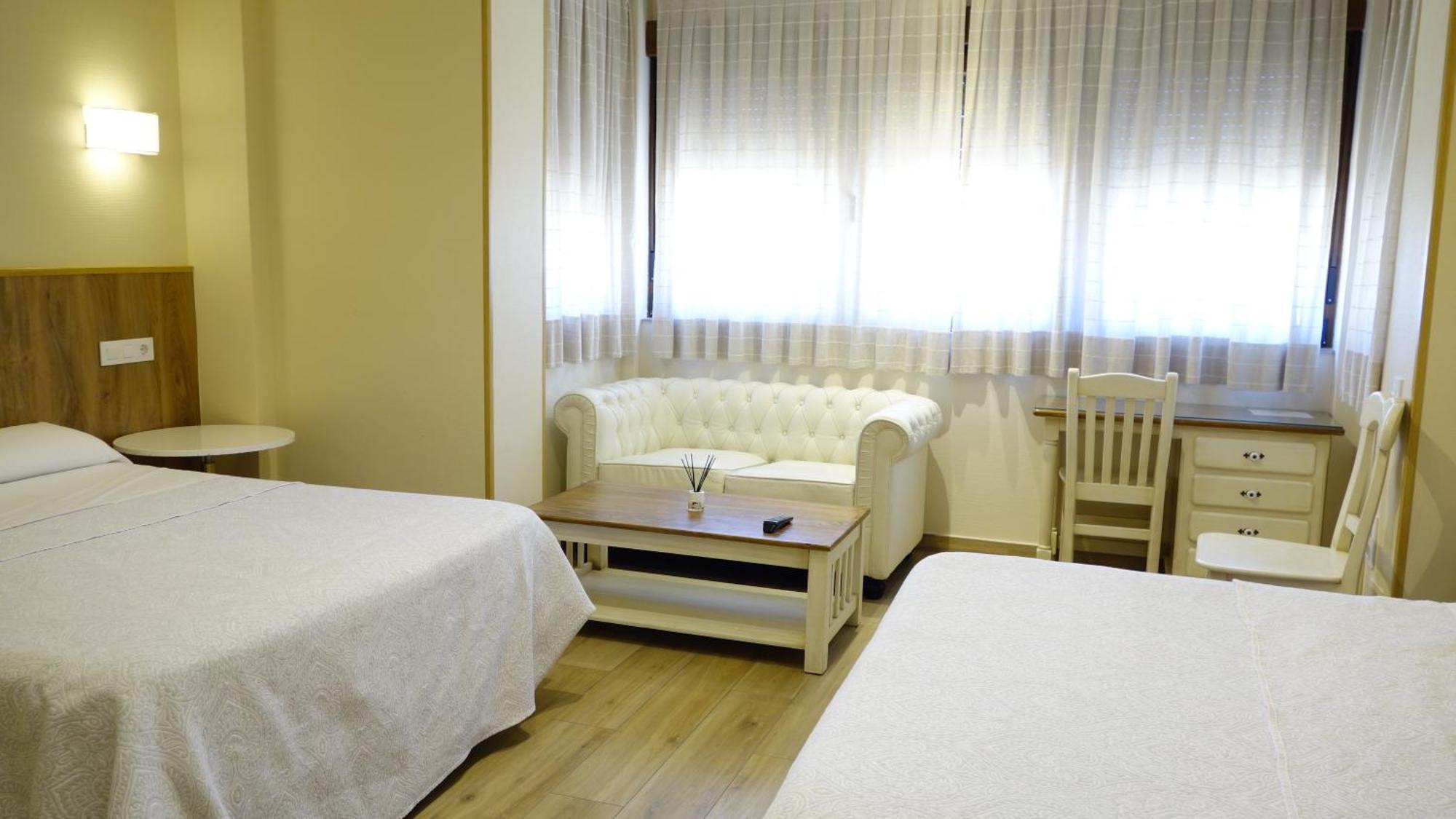 Tripolis Toledo Hotel Екстериор снимка